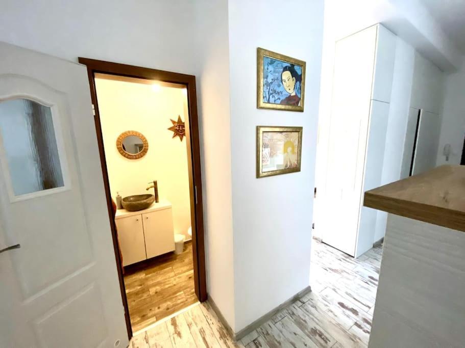 Residence Park Lovely Apartman With Private Parking Kysucke Nove Mesto エクステリア 写真