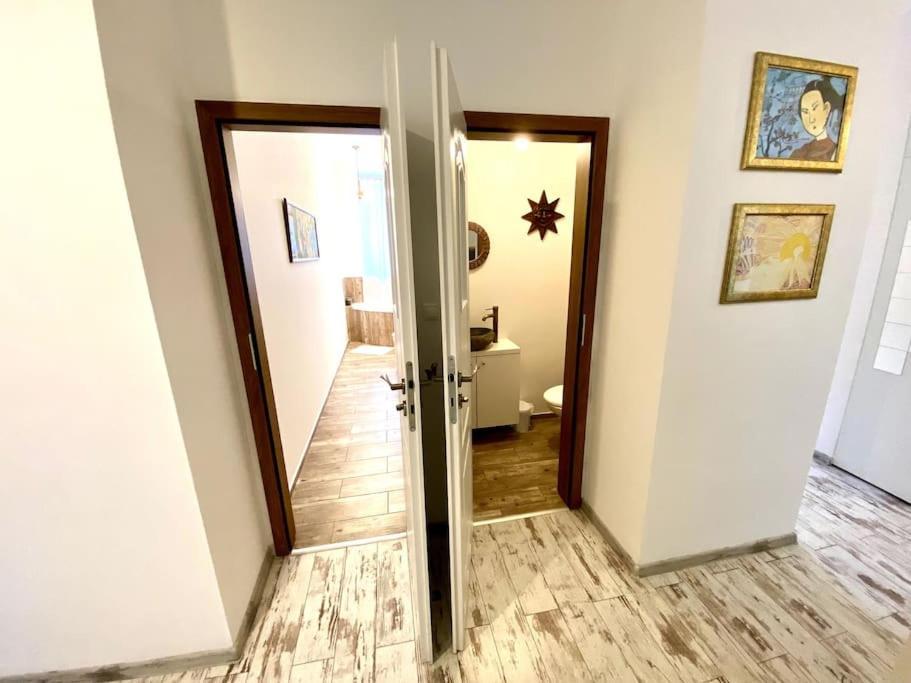 Residence Park Lovely Apartman With Private Parking Kysucke Nove Mesto エクステリア 写真
