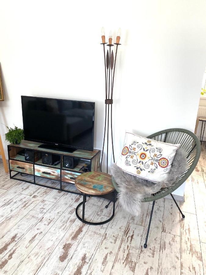 Residence Park Lovely Apartman With Private Parking Kysucke Nove Mesto エクステリア 写真