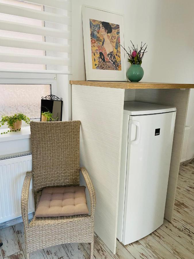 Residence Park Lovely Apartman With Private Parking Kysucke Nove Mesto エクステリア 写真