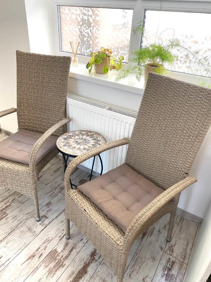 Residence Park Lovely Apartman With Private Parking Kysucke Nove Mesto エクステリア 写真